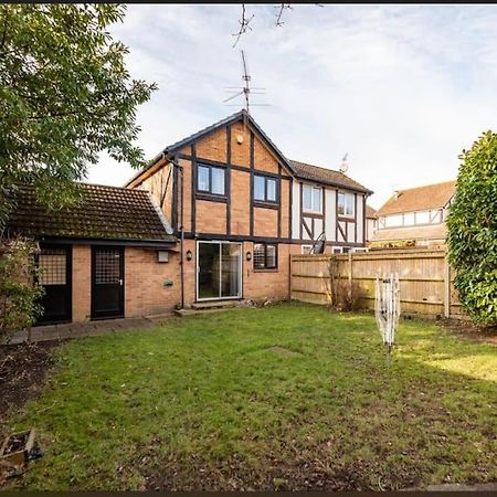 Ratby House - Spacious 3 Bed With Garden & Parking Earley Luaran gambar
