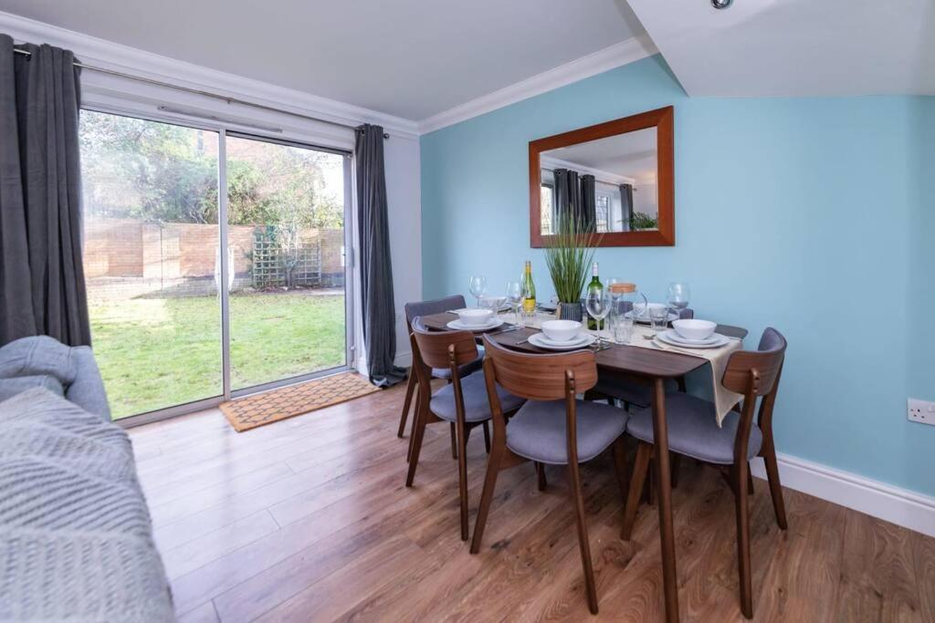 Ratby House - Spacious 3 Bed With Garden & Parking Earley Luaran gambar