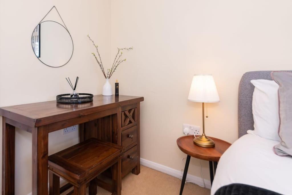 Ratby House - Spacious 3 Bed With Garden & Parking Earley Luaran gambar