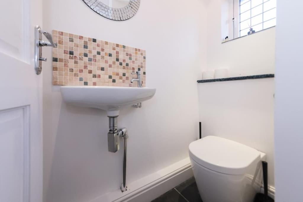 Ratby House - Spacious 3 Bed With Garden & Parking Earley Luaran gambar